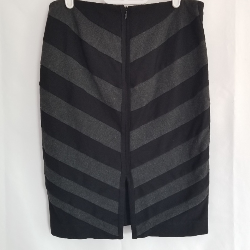 Whbm Black And Grey Print, Perfect Condition S 8 - image 2